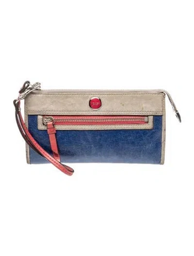Pre-owned Coach Leather Clutch In Neutral