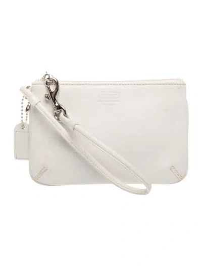 Pre-owned Coach Leather Clutch In Neutrals