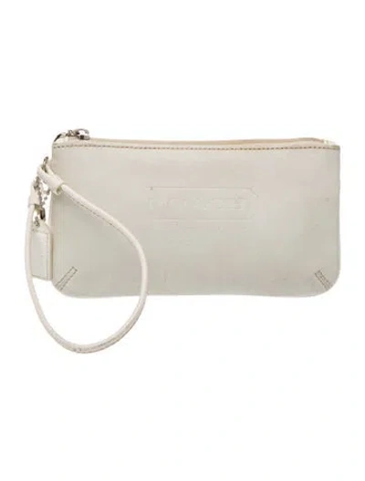 Pre-owned Coach Leather Clutch In Neutrals