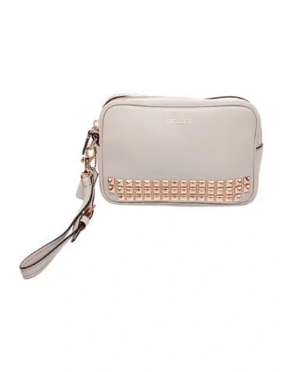Pre-owned Coach Leather Clutch In Neutrals