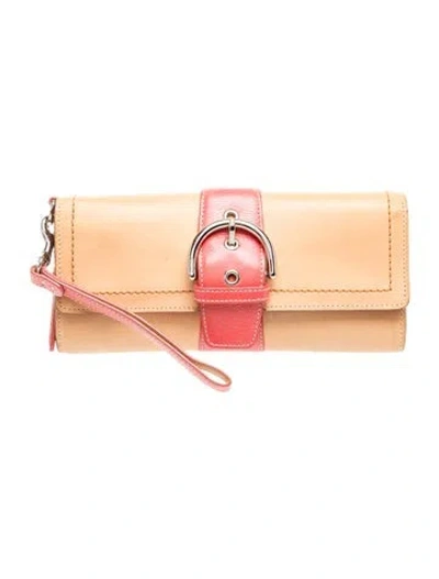 Pre-owned Coach Leather Clutch In Neutrals