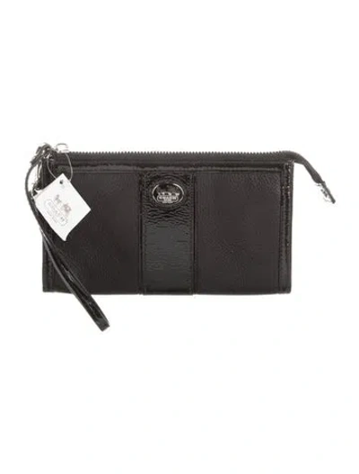 Pre-owned Coach Leather Continental Wallet In Black