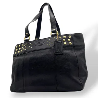 Pre-owned Coach Leather Handbag () In Black