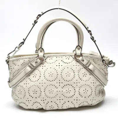 Pre-owned Coach Leather Handbag () In White