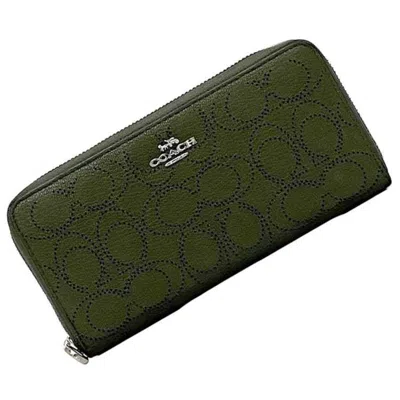 Pre-owned Coach Leather Long Wallet (bi-fold) ()