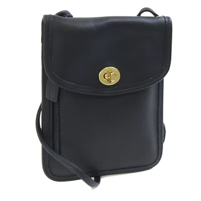 Pre-owned Coach Leather Pochette Shoulder Bag () In Black