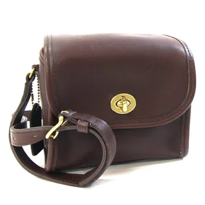 Pre-owned Coach Leather Pochette Shoulder Bag () In Brown