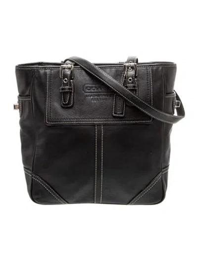 Pre-owned Coach Leather Shoulder Bag In Black