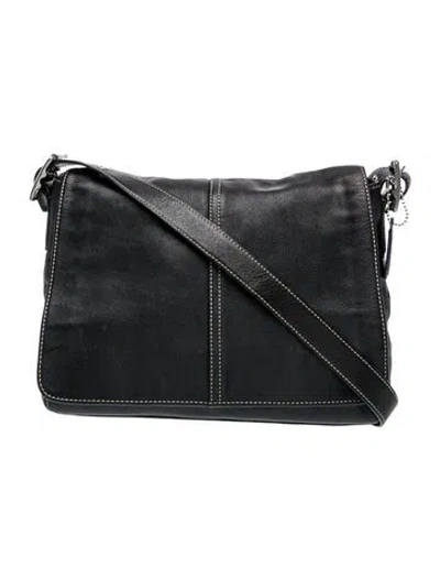 Pre-owned Coach Leather Shoulder Bag In Black