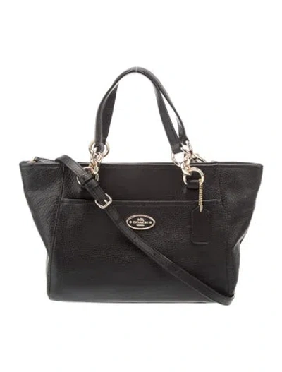Pre-owned Coach Leather Shoulder Bag In Black