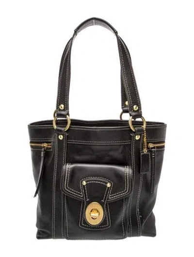 Pre-owned Coach Leather Shoulder Bag In Black