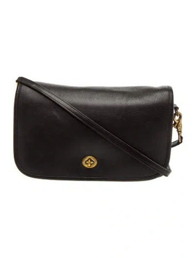 Pre-owned Coach Leather Shoulder Bag In Black