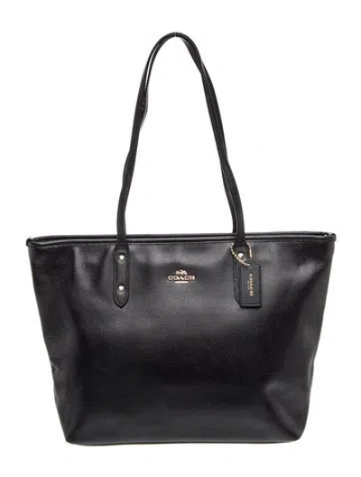 Pre-owned Coach Leather Shoulder Bag In Black