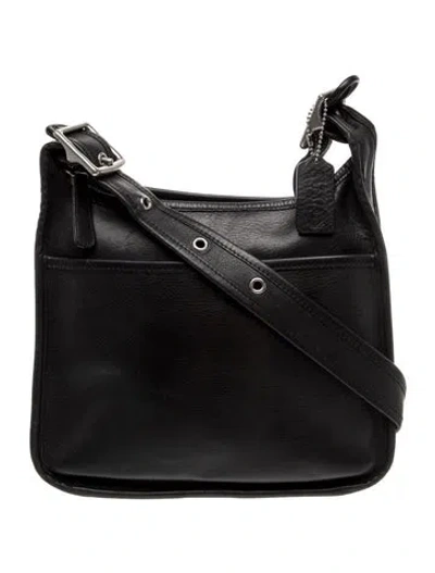 Pre-owned Coach Leather Shoulder Bag In Black
