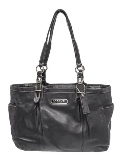 Pre-owned Coach Leather Shoulder Bag In Black
