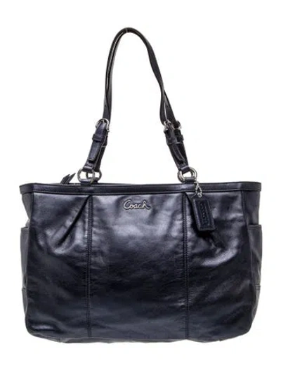 Pre-owned Coach Leather Shoulder Bag In Black