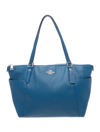 Pre-owned Coach Leather Shoulder Bag In Blue