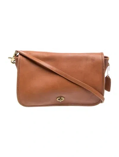 Pre-owned Coach Leather Shoulder Bag In Brown