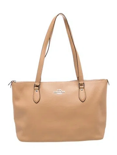 Pre-owned Coach Leather Shoulder Bag In Brown