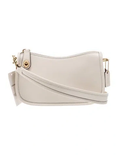 Pre-owned Coach Leather Shoulder Bag In Neutral