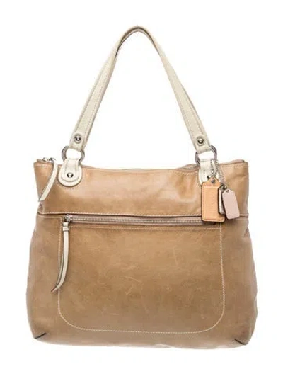 Pre-owned Coach Leather Shoulder Bag In Neutral