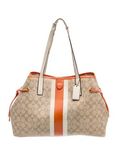 Pre-owned Coach Leather Shoulder Bag In Neutral