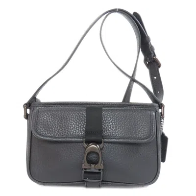 Pre-owned Coach Leather Shoulder Bag () In Black