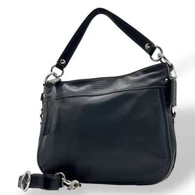 Pre-owned Coach Leather Shoulder Bag () In Black