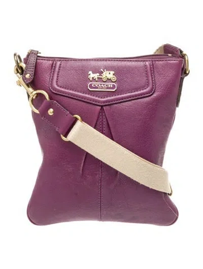 Pre-owned Coach Leather Shoulder Bag In Purple