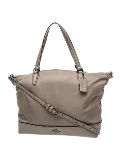 Pre-owned Coach Leather Shoulder Bag In Silver