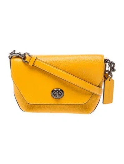 Pre-owned Coach Leather Shoulder Bag In Yellow