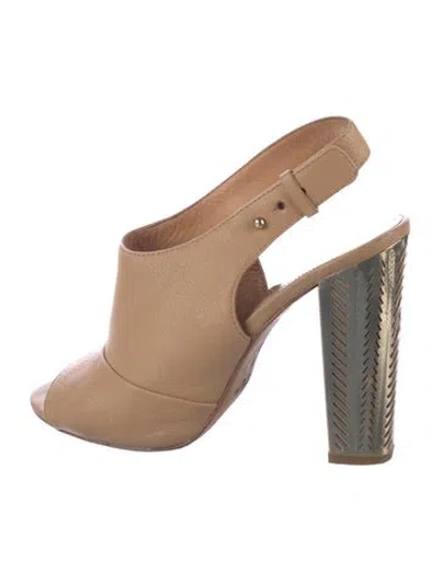 Pre-owned Coach Leather Slingback Sandals In Neutral