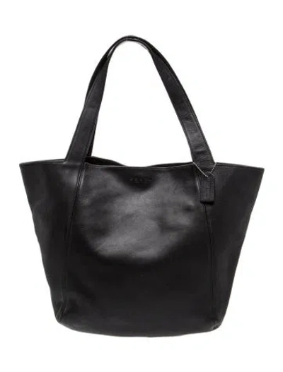 Pre-owned Coach Leather Tote In Black