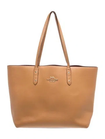 Pre-owned Coach Leather Tote In Brown