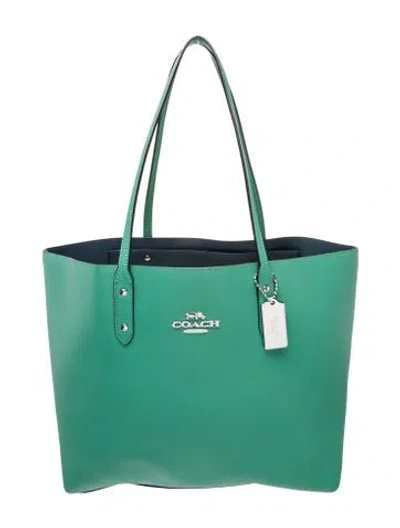 Pre-owned Coach Leather Tote In Green