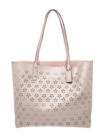 Pre-owned Coach Leather Tote In Neutral
