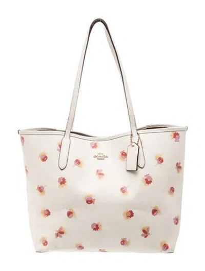 Pre-owned Coach Leather Tote In Neutral