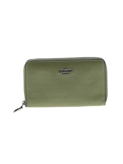 Pre-owned Coach Leather Wallet In Green