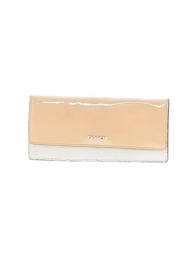 Pre-owned Coach Leather Wallet In Ivory