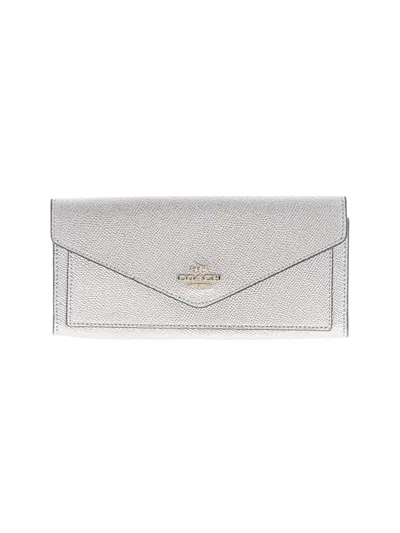 Pre-owned Coach Leather Wallet In Silver