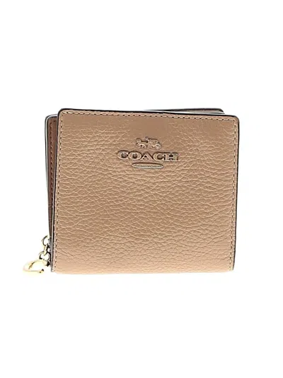 Pre-owned Coach Leather Wallet In Tan