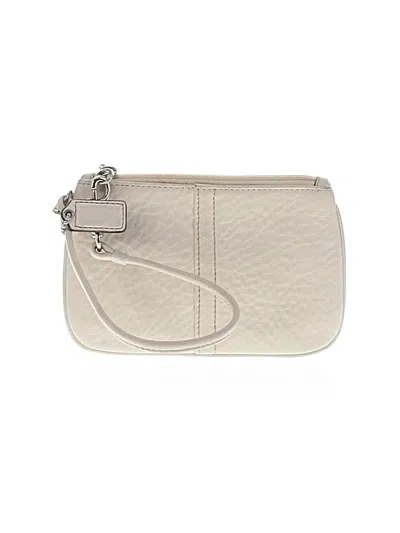 Pre-owned Coach Leather Wristlet In White