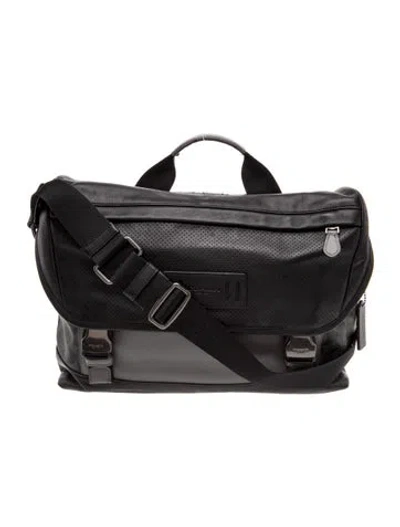 Pre-owned Coach Messenger Bag In Black