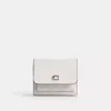 Coach Mila Kleines Portemonnaie Aus Signature-canvas Mit Umschlag In White