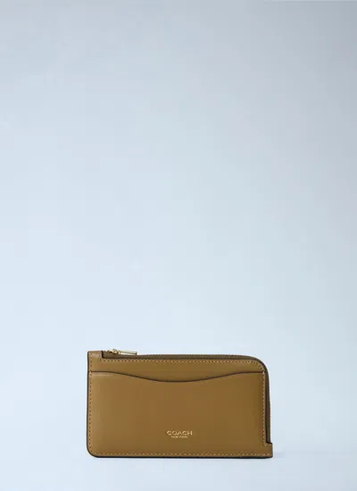 Coach New York Zip Card Case In Brown