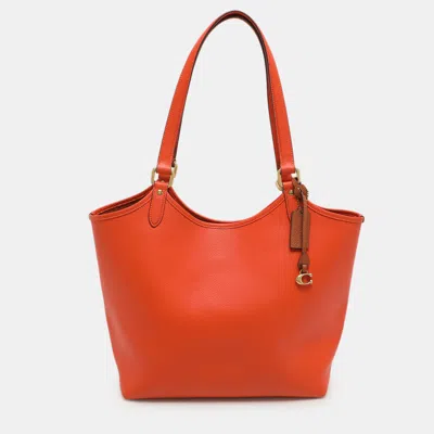 Pre-owned Coach Orange Leather Day Tote