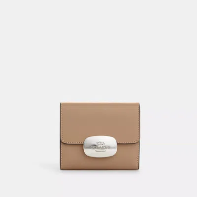 Coach Outlet Eliza Small Wallet In Beige