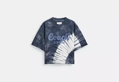 Coach Outlet Tie Dye Cursive Signature Cropped T-shirt In Organic Cotton In Blue