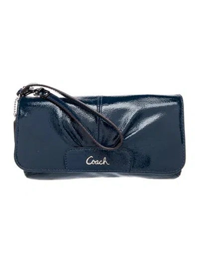 Pre-owned Coach Patent Leather Clutch In Blue