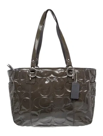 Pre-owned Coach Patent Leather Shoulder Bag In Green